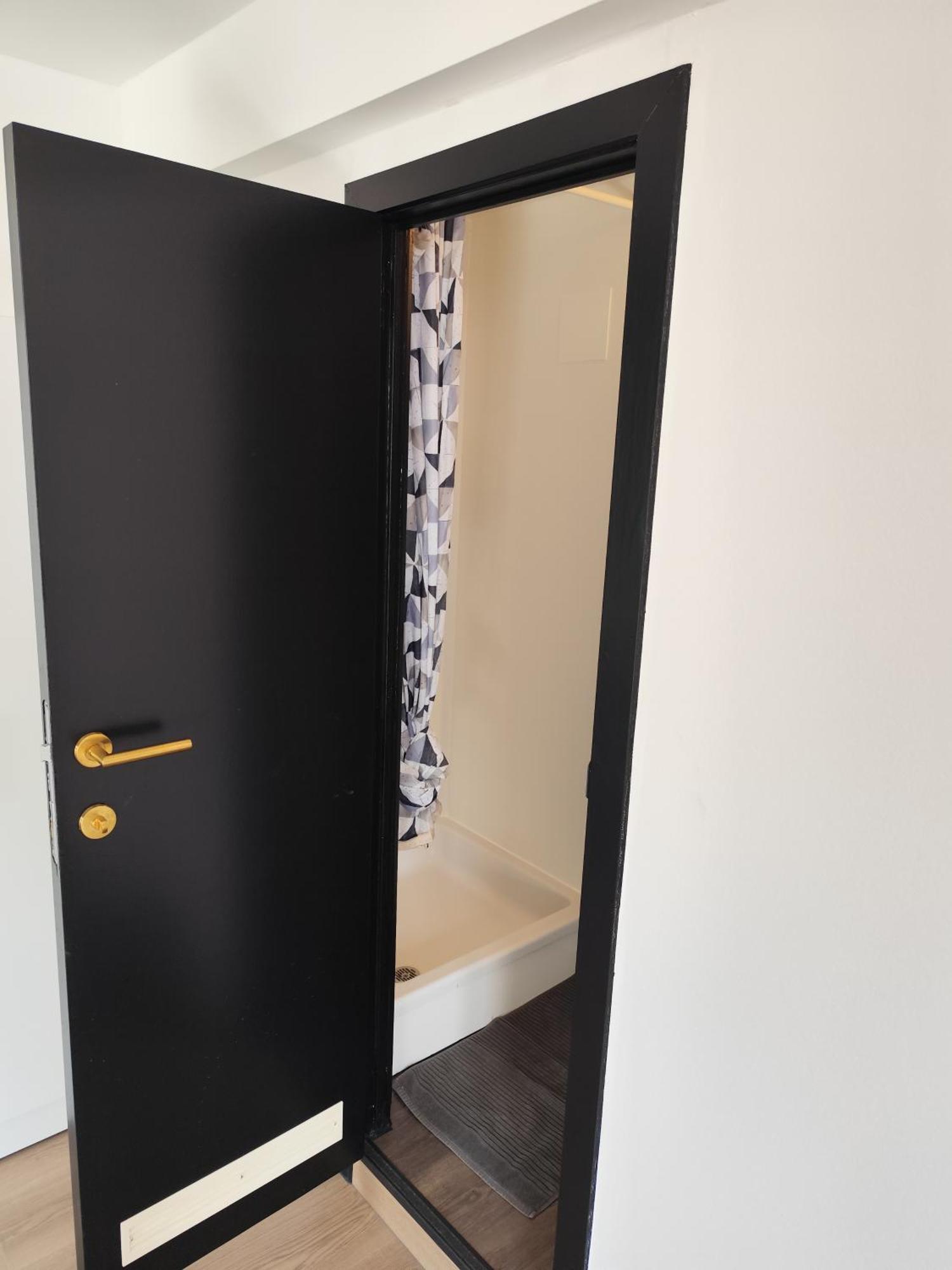 St Christopher'S Inn Hostel At The Bauhaus Bruges Room photo